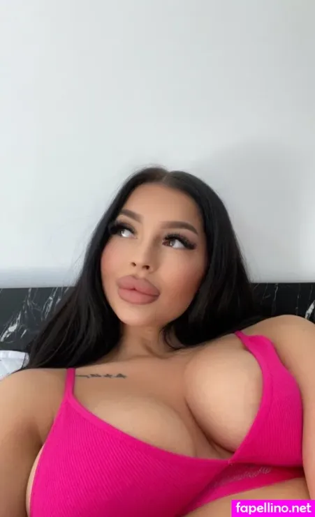 Ioanagabriela2 OnlyFans Thumbnail #5fuaAXM1aB