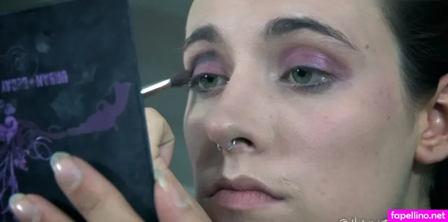 Iona Grace OnlyFans Thumbnail #e2g0p4yz6t