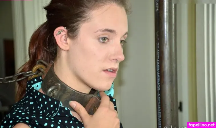 Iona Grace OnlyFans Thumbnail #zGOs9sGs4l