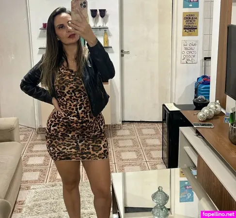 Ionara Linhares OnlyFans Thumbnail #Aq1UxnStGL