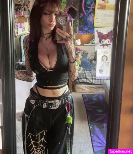 Ipukeglitter420 OnlyFans Thumbnail #jTqH4XWZj6