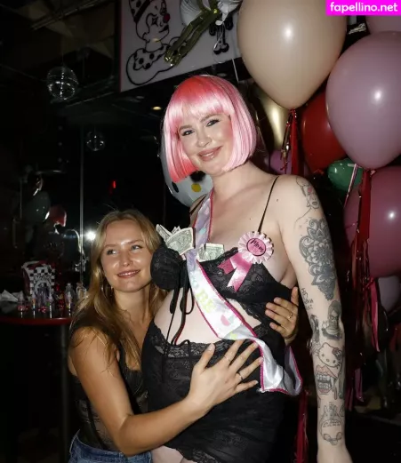 Ireland Baldwin OnlyFans Thumbnail #OFEVOnIh8M