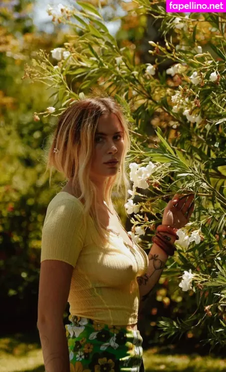 Ireland Baldwin OnlyFans Thumbnail #QLMBINjRYV