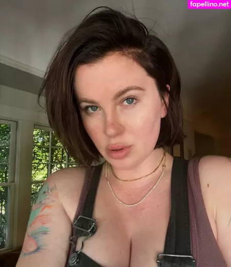 Ireland Baldwin OnlyFans Thumbnail #e2acmH46Lv