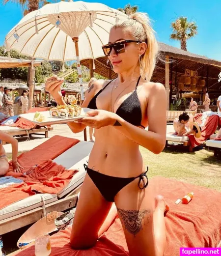 Irem Derici OnlyFans Thumbnail #ZXD4J8iDMt