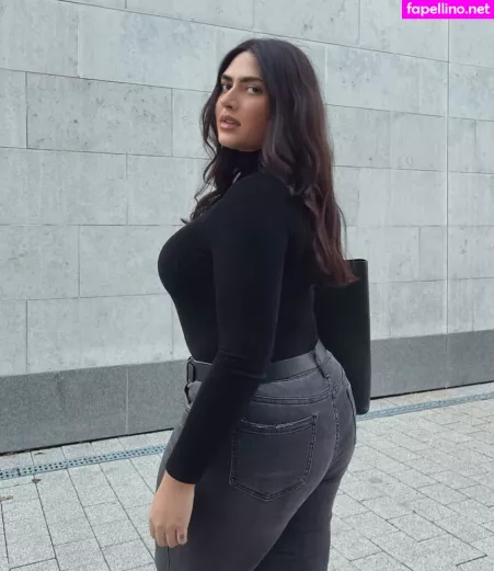 Irena Drezi OnlyFans Thumbnail #AcUHc9Tbhx