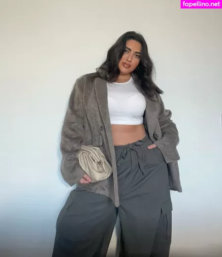 Irena Drezi OnlyFans Thumbnail #IZVUOIfAUg