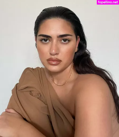 Irena Drezi OnlyFans Thumbnail #JVnYcovSj4