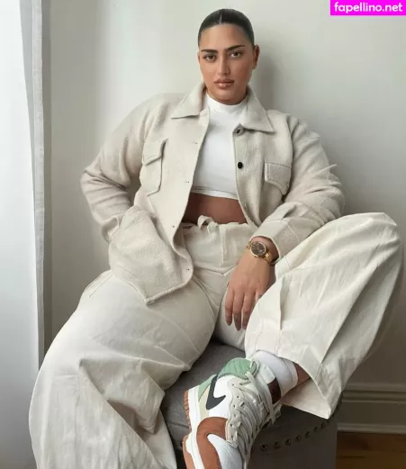 Irena Drezi OnlyFans Thumbnail #QSg1N5BsrV