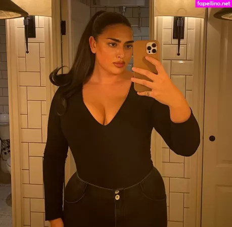 Irena Drezi OnlyFans Thumbnail #auC1SqEGWW