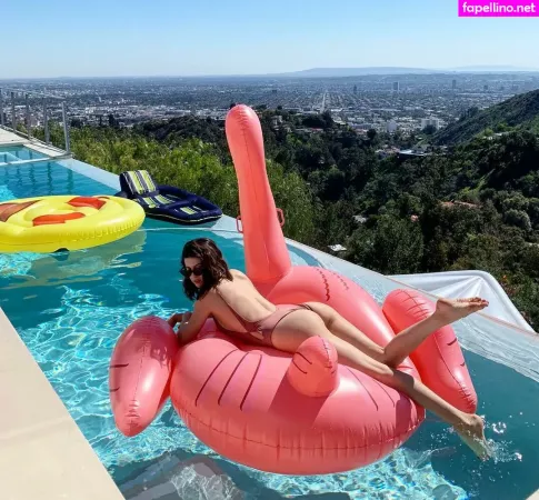 Irena Ilic OnlyFans Thumbnail #jpuF2yIQa3