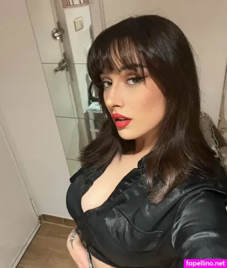 Irenebrie OnlyFans Thumbnail #h8OAvAs1Y1