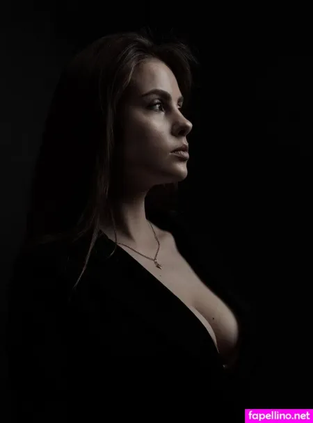 Irina Mitichkina OnlyFans Thumbnail #5cdRWA6ct1