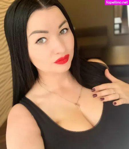 Irina P OnlyFans Thumbnail #7M4O6OU7CM