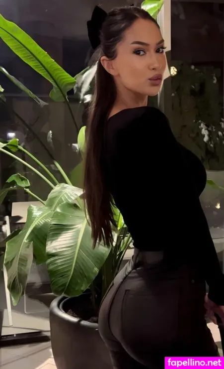 Irinavakarov OnlyFans Thumbnail #HBLYe7NEYo