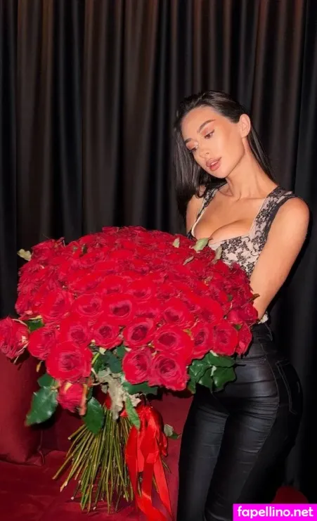 Irinavakarov OnlyFans Thumbnail #MmSIzTqCFa