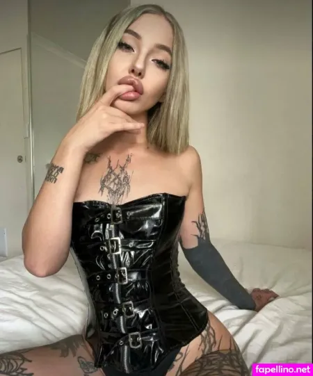 Irinavolfree OnlyFans Thumbnail #D3zn1VOvsW