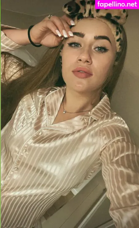 Irinecka OnlyFans Thumbnail #G8Bu98qpOs