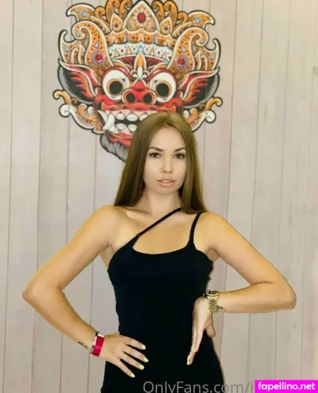 Irinka Fly OnlyFans Thumbnail #OalfMOSIx0