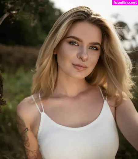 Iris A OnlyFans Thumbnail #HLkhFD84Uk