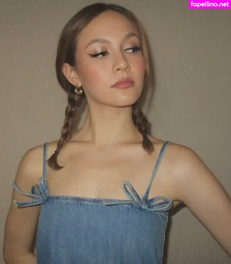 Iris Apatow 1 OnlyFans Thumbnail #LFwWzGA8yt