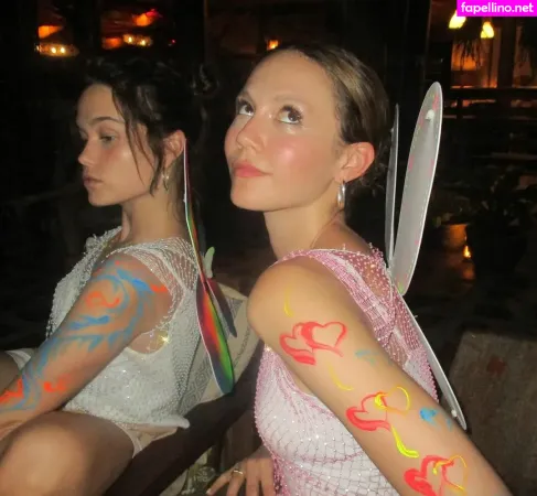 Iris Apatow 1 OnlyFans Thumbnail #ke11Q4n3yz