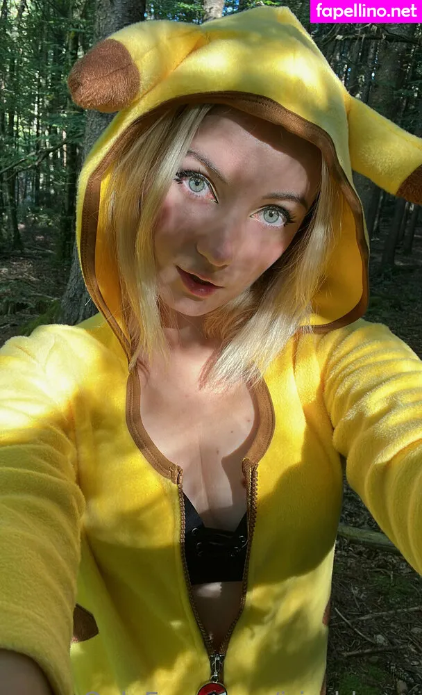 IrisBloom, Iris_Bloomz, iris_bloom Nude Leaked OnlyFans Photo #5BUoxYVN4s