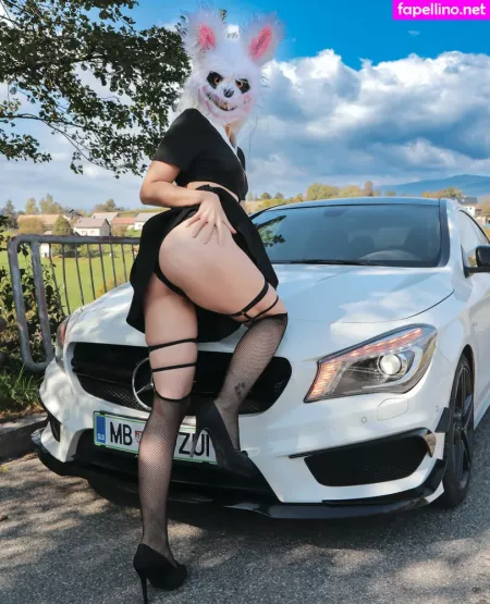 Iris Bloom 1 OnlyFans Thumbnail #YHE65d9QOY