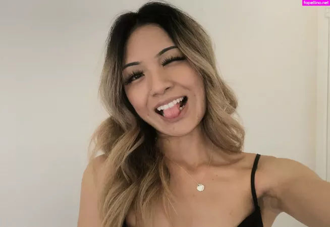 Iris Haw OnlyFans Thumbnail #CYp51bIinr