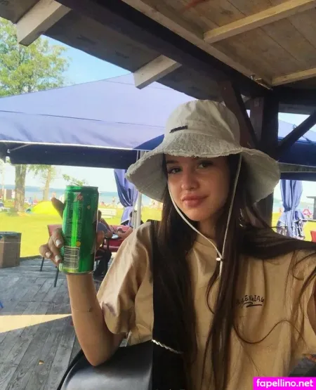 Iris Hot Babe OnlyFans Thumbnail #nDLeNO2GGh