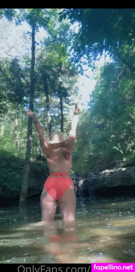 Iris Ivyyy OnlyFans Thumbnail #OThSz9P4ra