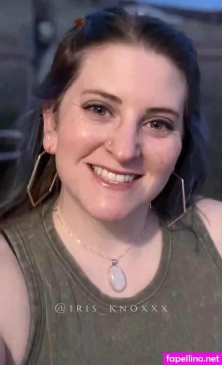 Iris Knoxxx OnlyFans Thumbnail #4URxziNisT