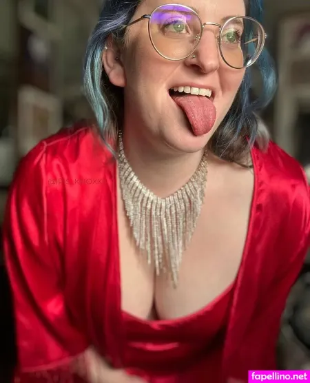 Iris Knoxxx OnlyFans Thumbnail #ULqvHUo4ZI