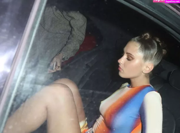 Iris Law OnlyFans Thumbnail #ps2trRRL7v