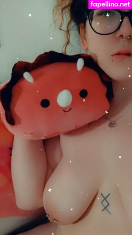 Iris Nikole OnlyFans Thumbnail #wKlnZvgZW5