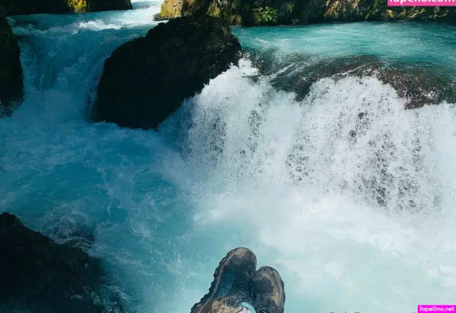 Iris Ren OnlyFans Thumbnail #eSQ3QNe0Jm