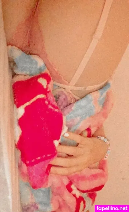 Iris Rocha OnlyFans Thumbnail #UfU37X8Tpk