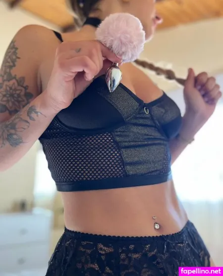 Iris Teicu OnlyFans Thumbnail #SVqnmMvl20