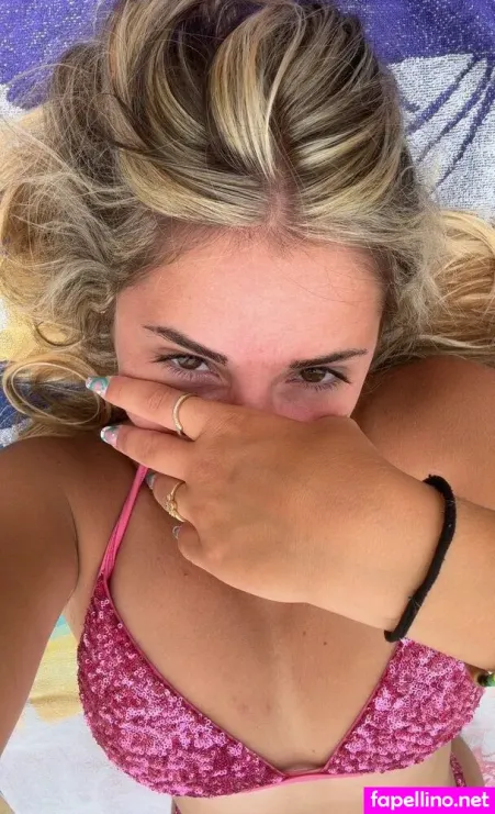 Iris Vallarani OnlyFans Thumbnail #08Naz5IDPj