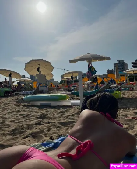 Iris Vallarani OnlyFans Thumbnail #QsA931OYMe