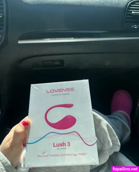 Iris World OnlyFans Thumbnail #AaGrm8W1vj