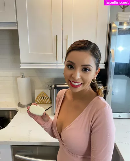 Irisinthekitchen OnlyFans Thumbnail #UCaVTDFL38