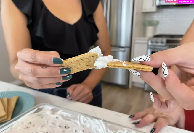 Irisinthekitchen OnlyFans Thumbnail #snwAWj6VEi