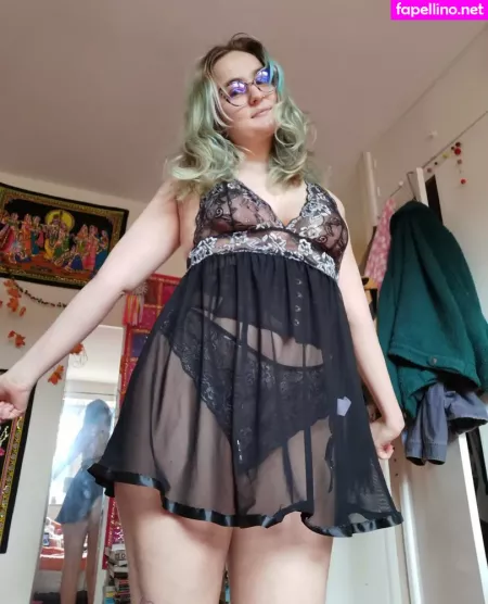 Irismeredithquinn OnlyFans Thumbnail #dW4ejveuFs