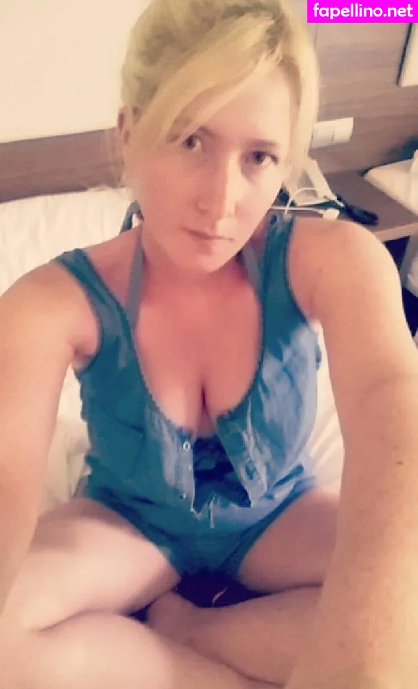 irisqueen28, irisqueenfan Nude Leaked OnlyFans Photo #XsJf9OVtpB