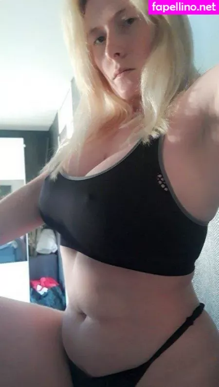 Irisqueen28 OnlyFans Thumbnail #jwyw1msMAb