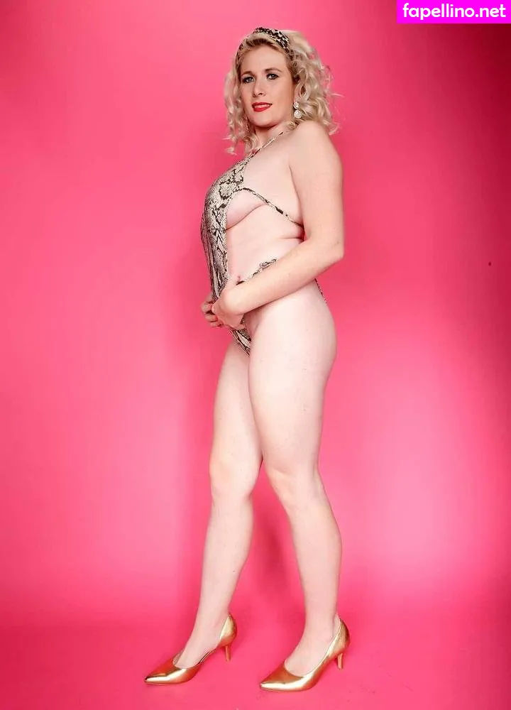 irisqueen28, irisqueenfan Nude Leaked OnlyFans Photo #krpfPgFPXi