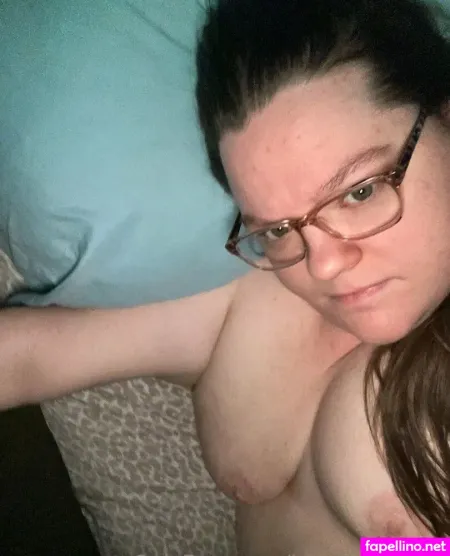 Irisselene03 OnlyFans Thumbnail #D65zezb26q