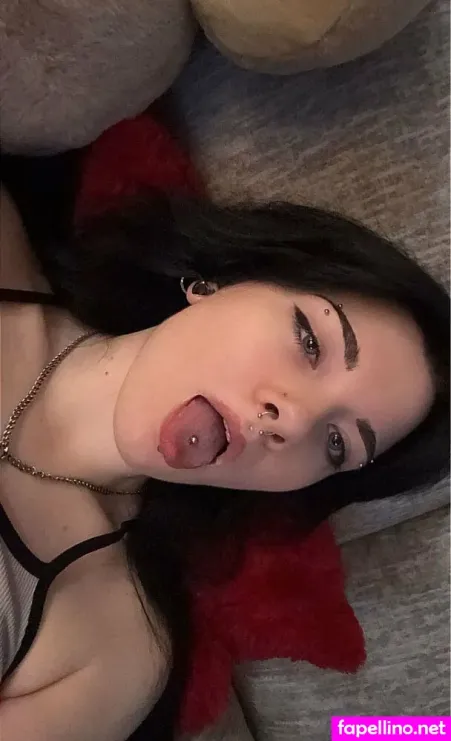 Irissweets OnlyFans Thumbnail #8wDIsFb9g7