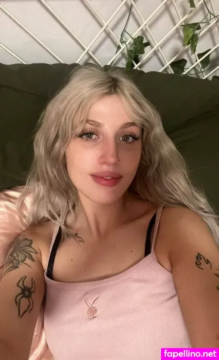 Iristv OnlyFans Thumbnail #tQvn8KVGGz